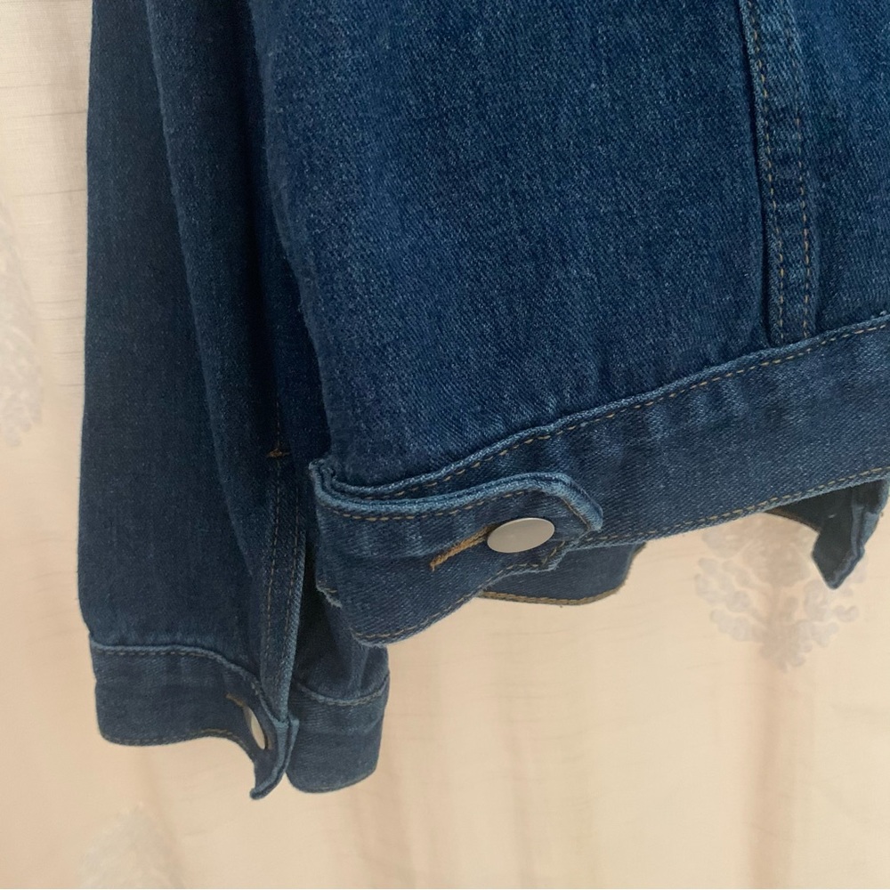 Button Up Denim Jacket with Pockets - Picture 5 of 12